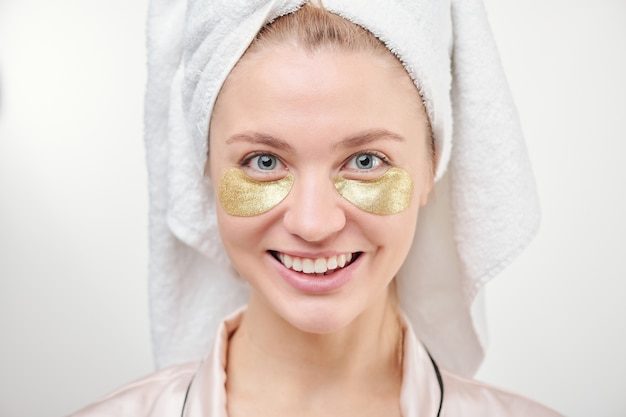 حلقه های سیاه زیر چشم