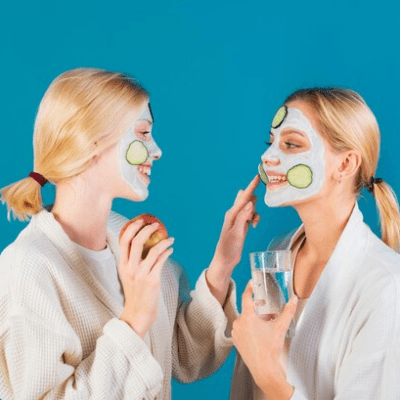 مراقبت پوستی حرفه‌ای با محصولات یاکاموز و لیمرنس
