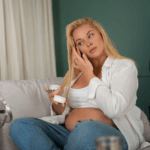 چرا جوش موقع بارداری به وجود می آید؟