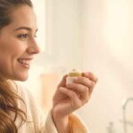 سرامیدها چیست؟ راهنمای فواید آنها برای پوست شما